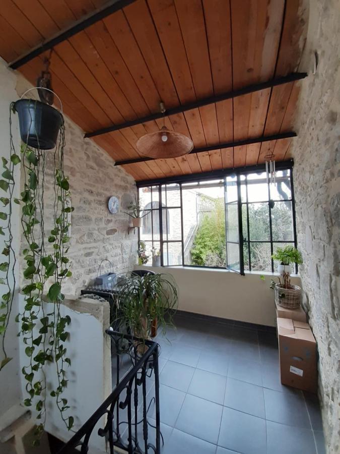 Appartamento Nos Jours Heureux Barjac  Esterno foto